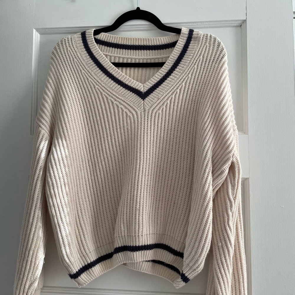 Sweater — Like new!